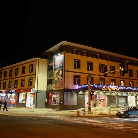 Hotel Bulgaria Kŭrdzhali Exteriör bild